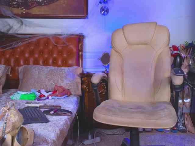Alina-Grosu webcam