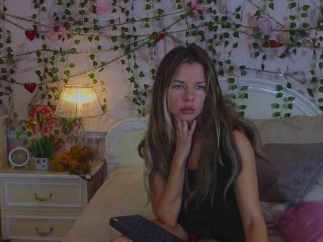LunaRishi webcam