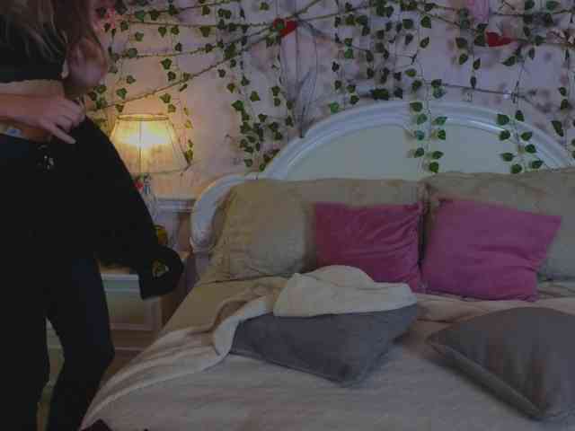 LunaRishi webcam