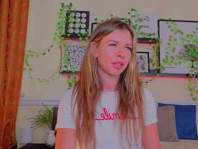 LunaRishi webcam