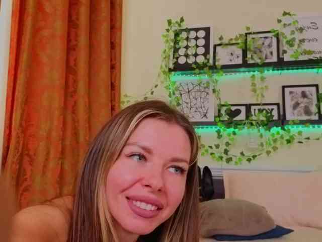 LunaRishi webcam