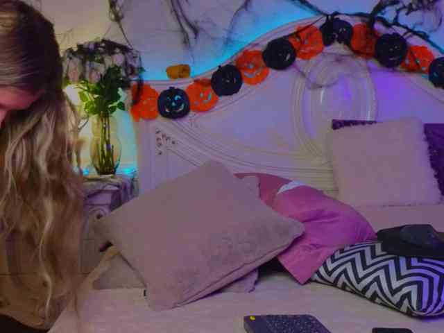 LunaRishi webcam