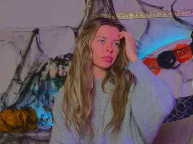 LunaRishi webcam