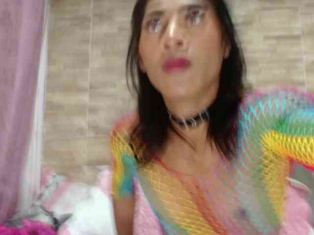 latiinhot latiinhot