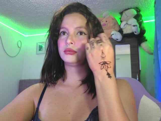 sofialeal webcam