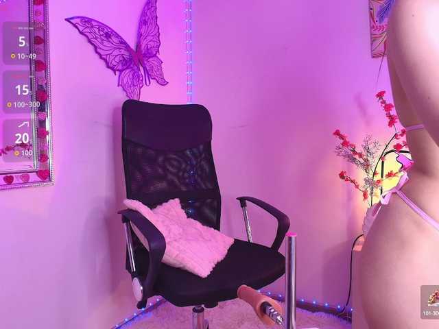 CrysttalMoon webcam bongacams model stream image