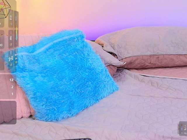 CrysttalMoon's BongaCams show and profile