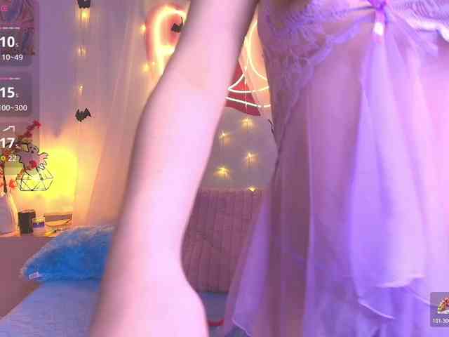 CrysttalMoon webcam