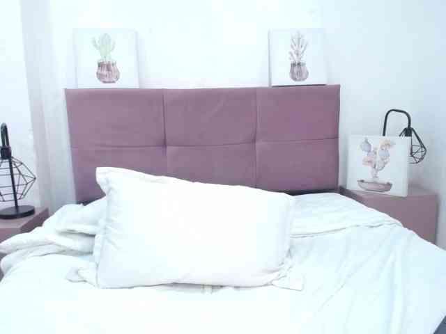 CrysttalMoon webcam