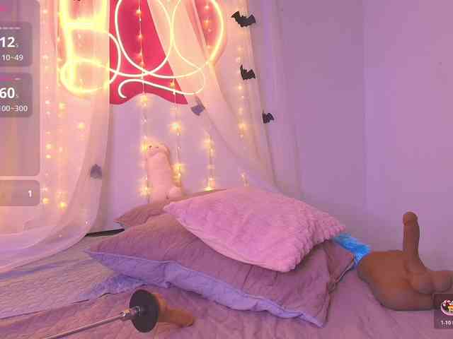 CrysttalMoon webcam
