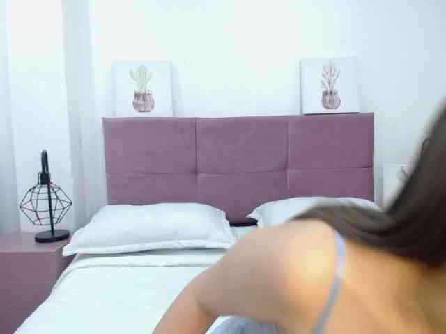 CrysttalMoon webcam