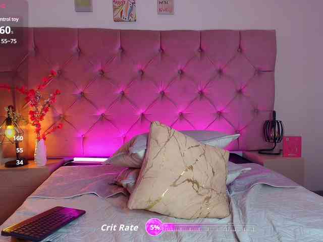 CrysttalMoon webcam