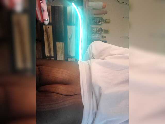 Dannapez's BongaCams show and profile