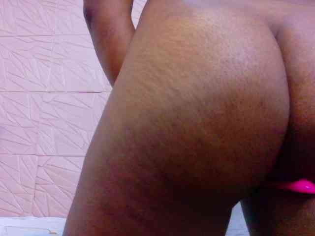 Shantall-williams webcam