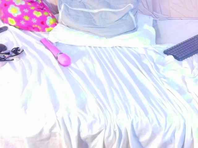 Shantall-williams webcam