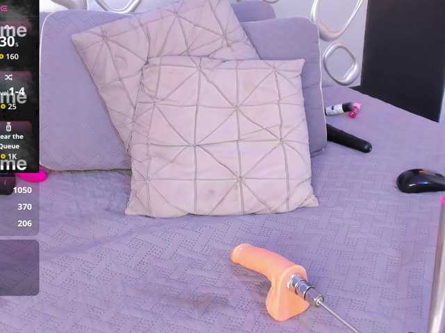 Skylar-Smith's BongaCams show and profile