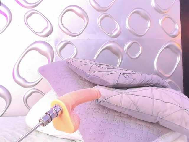 Skylar-Smith — Midweek rhythm, soft control  2 fingers in ass 150TK 