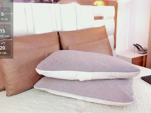 Skylar-Smith's BongaCams show and profile