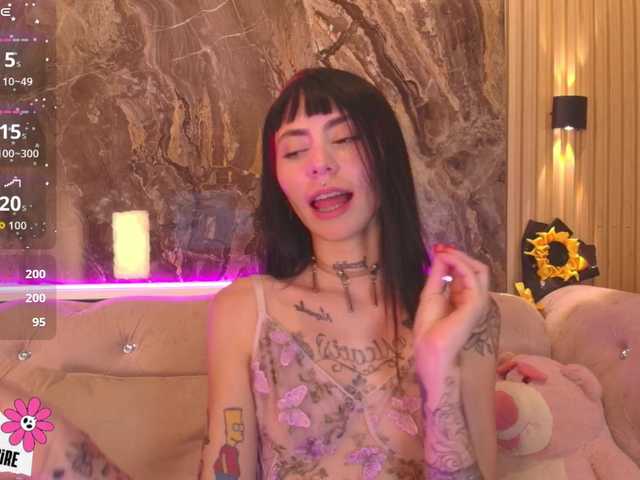 Sabrinaa1's BongaCams show and profile