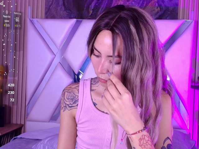 Sabrinaa1's BongaCams show and profile