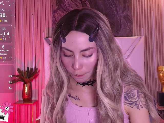 Sabrinaa1's BongaCams show and profile