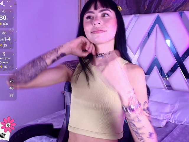 Sabrinaa1's BongaCams show and profile