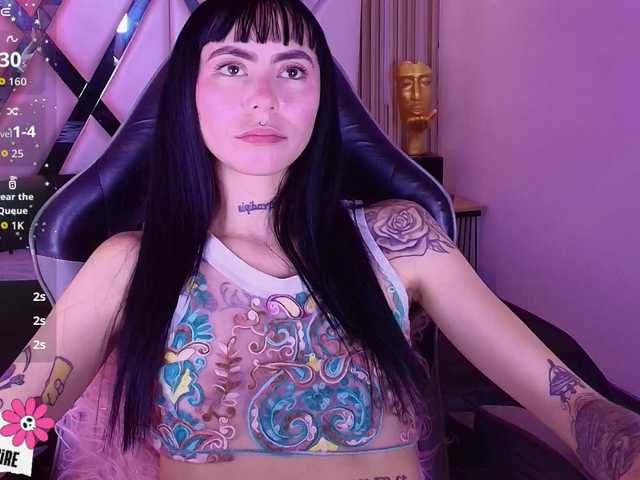 Sabrinaa1's BongaCams show and profile