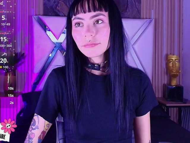 Sabrinaa1's BongaCams show and profile