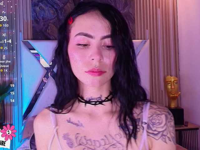 Sabrinaa1's BongaCams show and profile