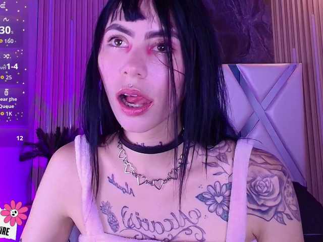 Sabrinaa1's BongaCams show and profile