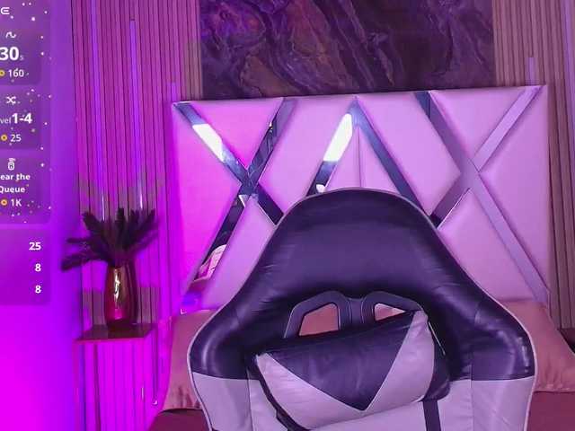 Sabrinaa1's BongaCams show and profile