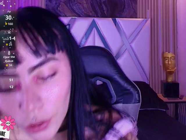 Sabrinaa1's BongaCams show and profile