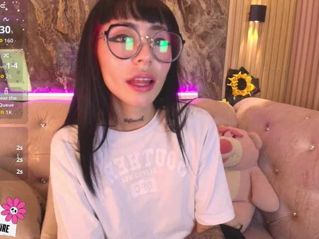 Sabrinaa1's BongaCams show and profile