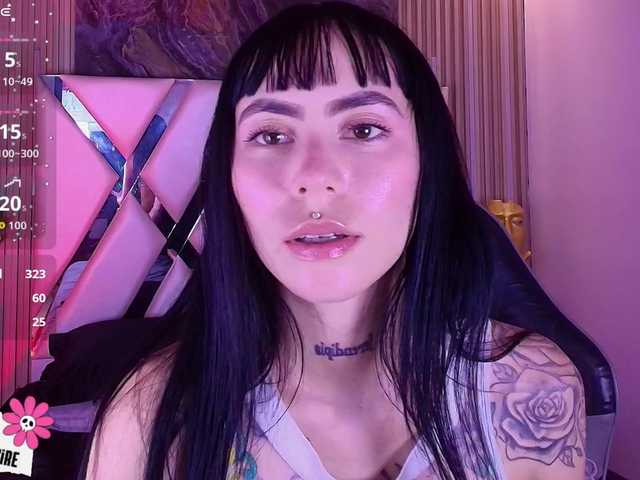 Sabrinaa1's BongaCams show and profile