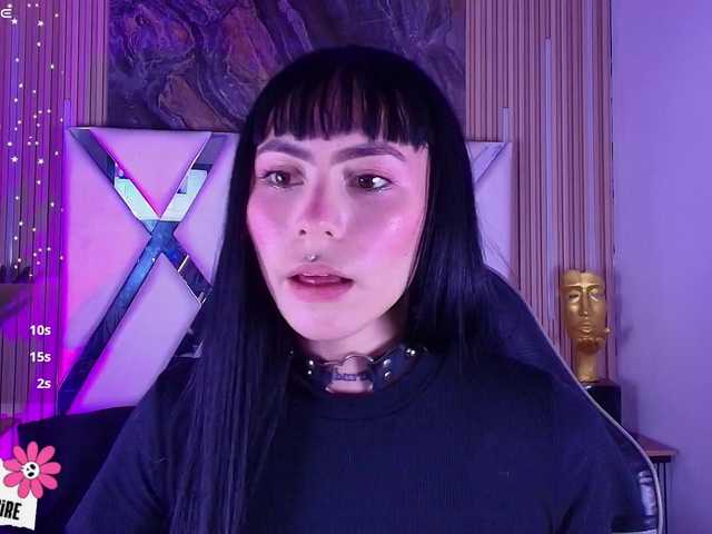 Sabrinaa1's BongaCams show and profile