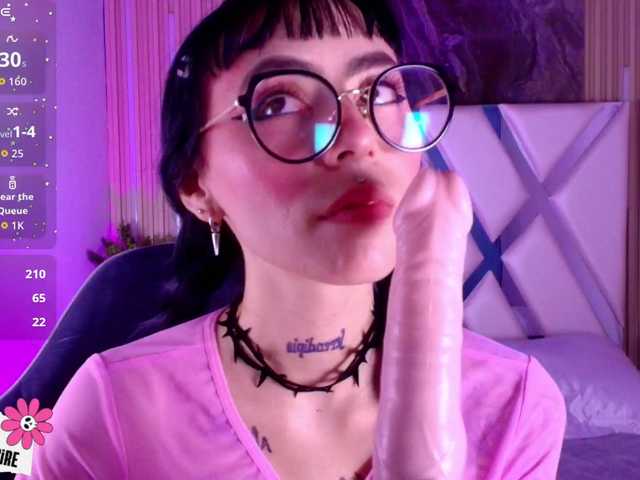 Sabrinaa1's BongaCams show and profile