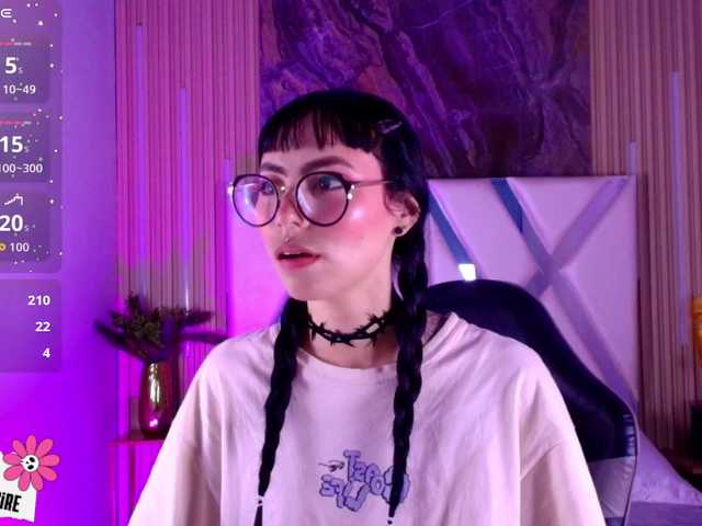 Sabrinaa1's BongaCams show and profile