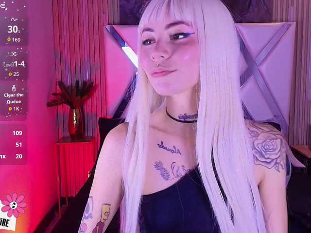 Sabrinaa1's BongaCams show and profile