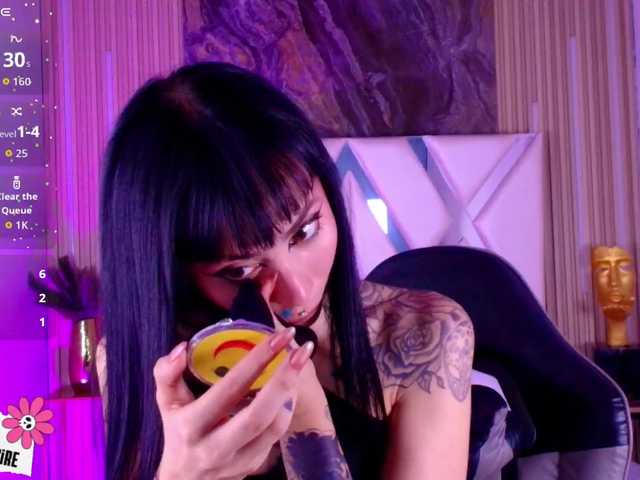 Sabrinaa1's BongaCams show and profile