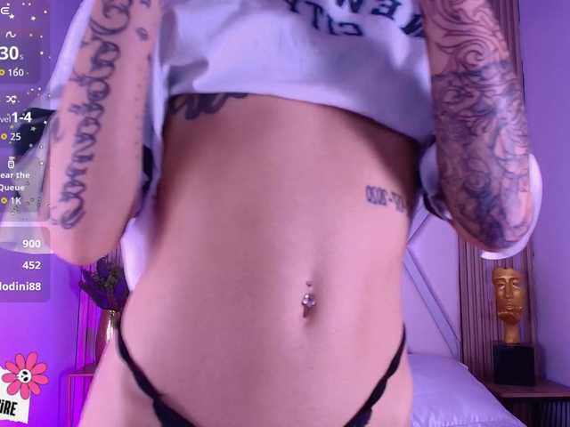 Sabrinaa1's BongaCams show and profile