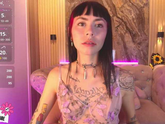 Sabrinaa1's BongaCams show and profile