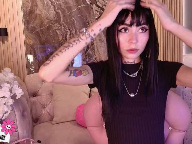 Sabrinaa1 from BongaCams is Freechat