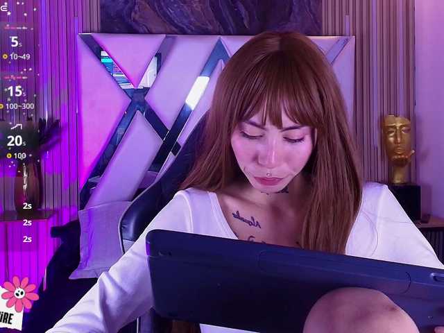 Sabrinaa1's BongaCams show and profile