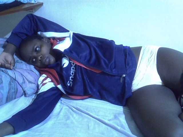 Sweet-diva webcam bongacams model stream image