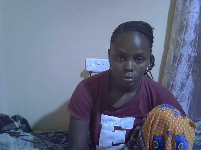 Sweet-diva webcam bongacams model stream image