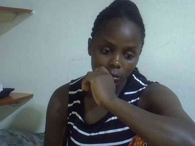 Sweet-diva Live Webcam on BongaCams