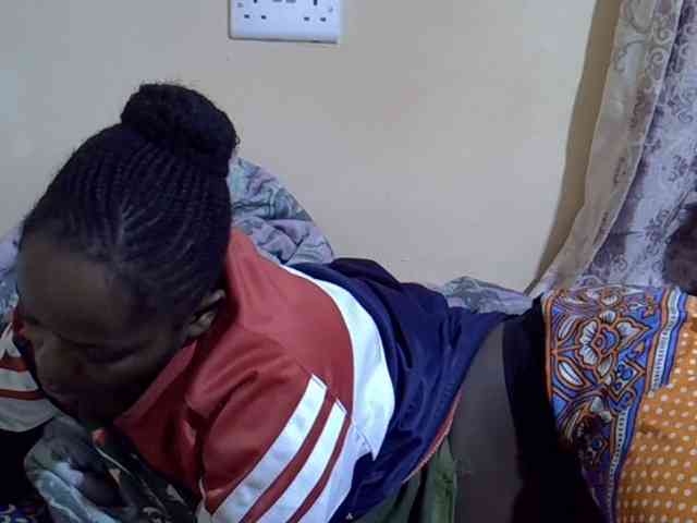 Sweet-diva Live Webcam on BongaCams