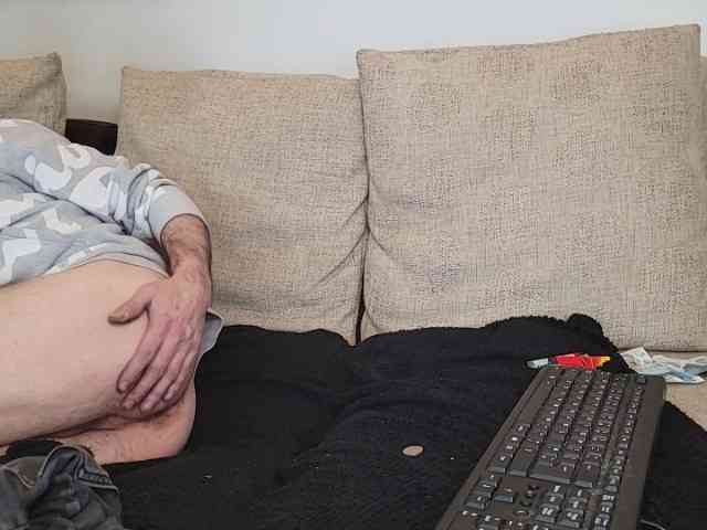 uk-bobbie-uk1 uk-bobbie-uk1