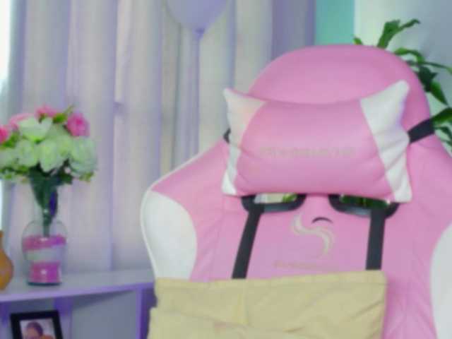 TaylorKnapp's BongaCams show and profile