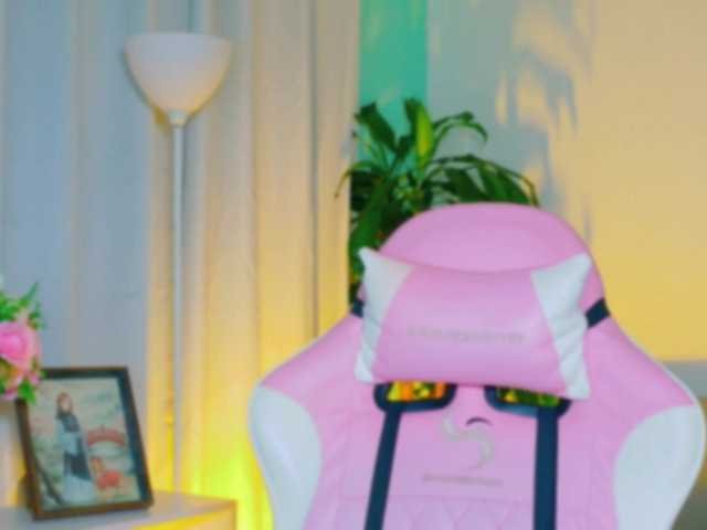 TaylorKnapp's BongaCams show and profile